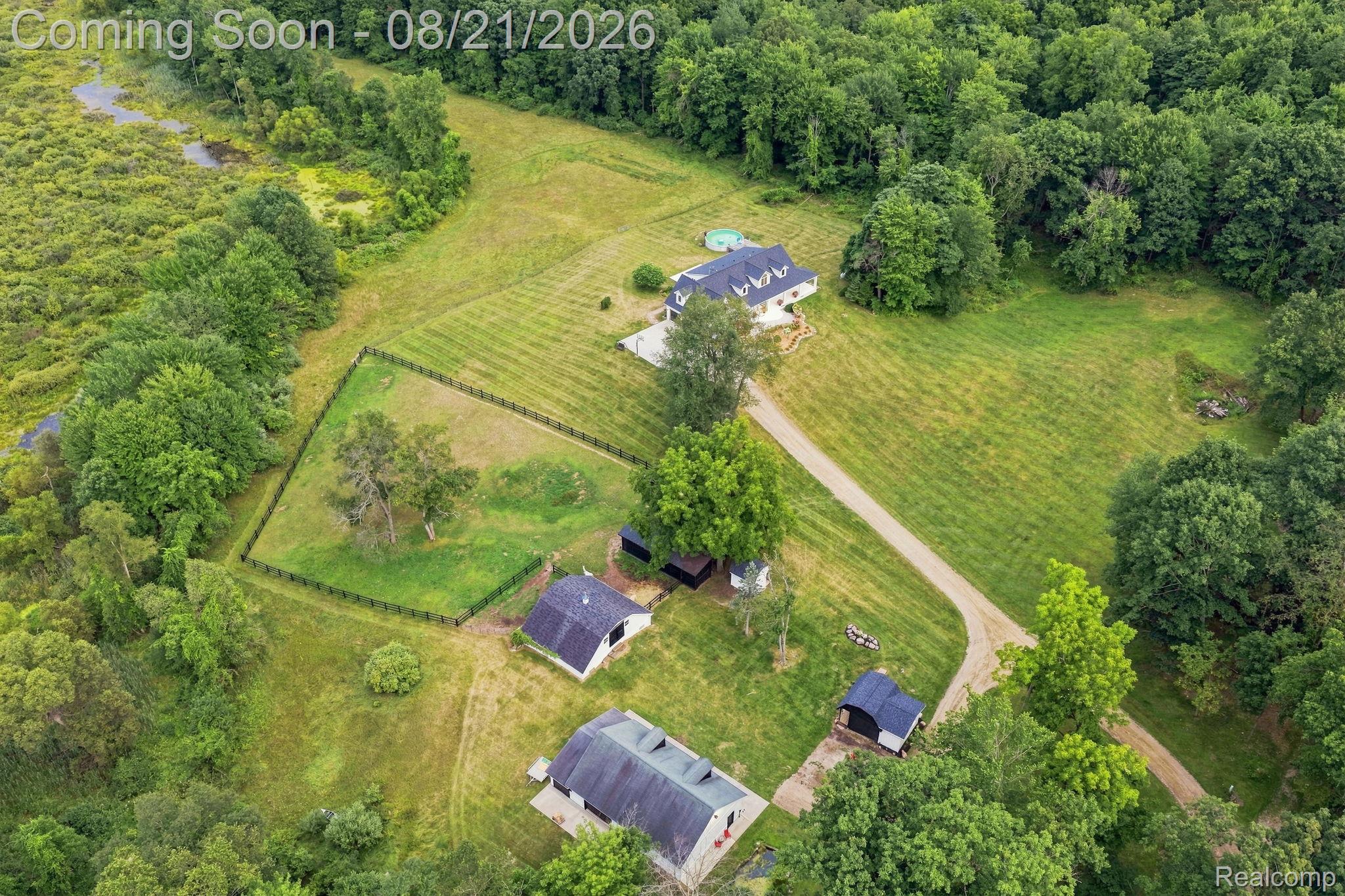 4759 Lasher Road Dryden, MI 48428 - Photo 63 of 66 6-web-or-mls-006_DJI_20260818200410_0218_D.jpg
