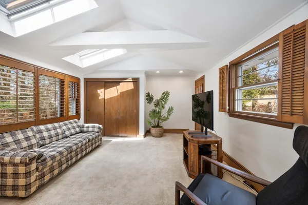 $1,499,000 | 142 Worthen Road, Lexington, MA 02421
