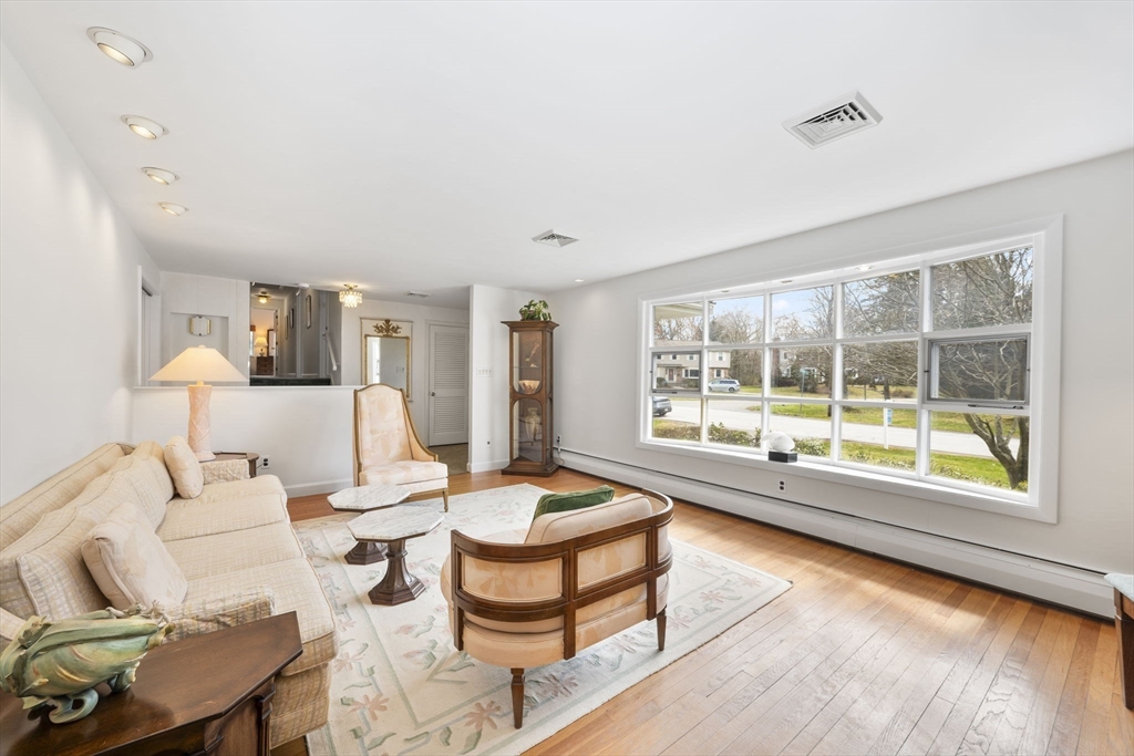 142 Worthen Road Lexington, MA 02421 - Photo 2 of 36