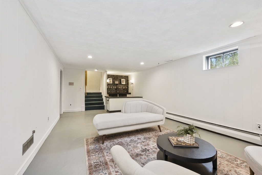 142 Worthen Road Lexington, MA 02421 - Photo 29 of 36