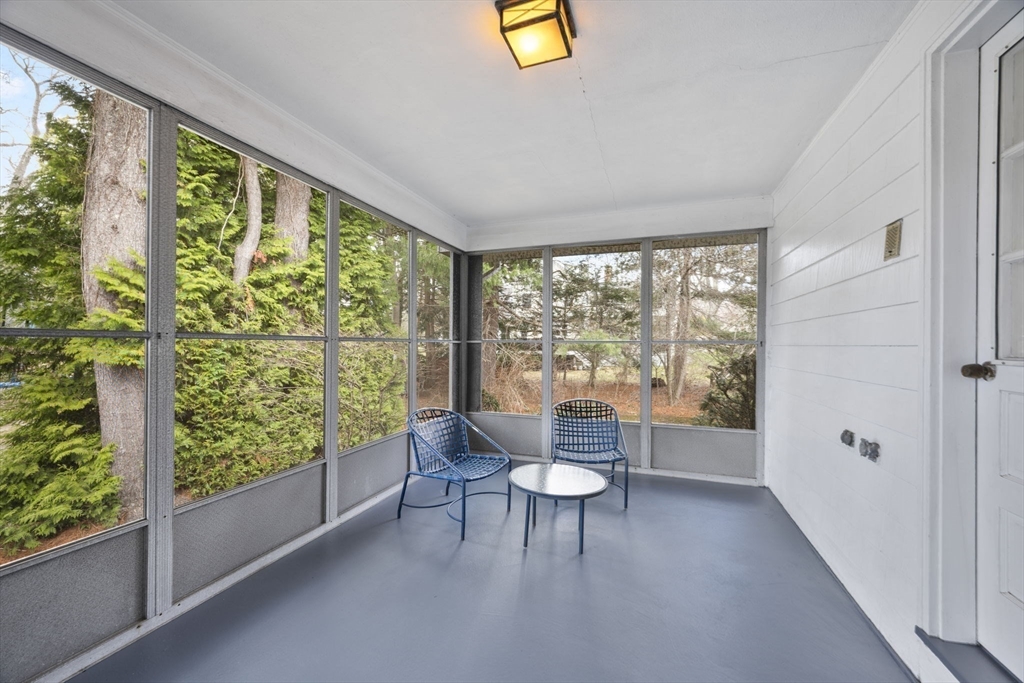 142 Worthen Road Lexington, MA 02421 - Photo 35 of 36