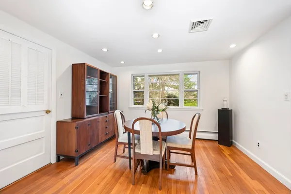 $1,499,000 | 142 Worthen Road, Lexington, MA 02421