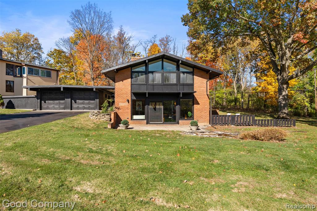 29604 Highmeadow Road Farmington Hills, MI 48334 - Photo 43 of 45