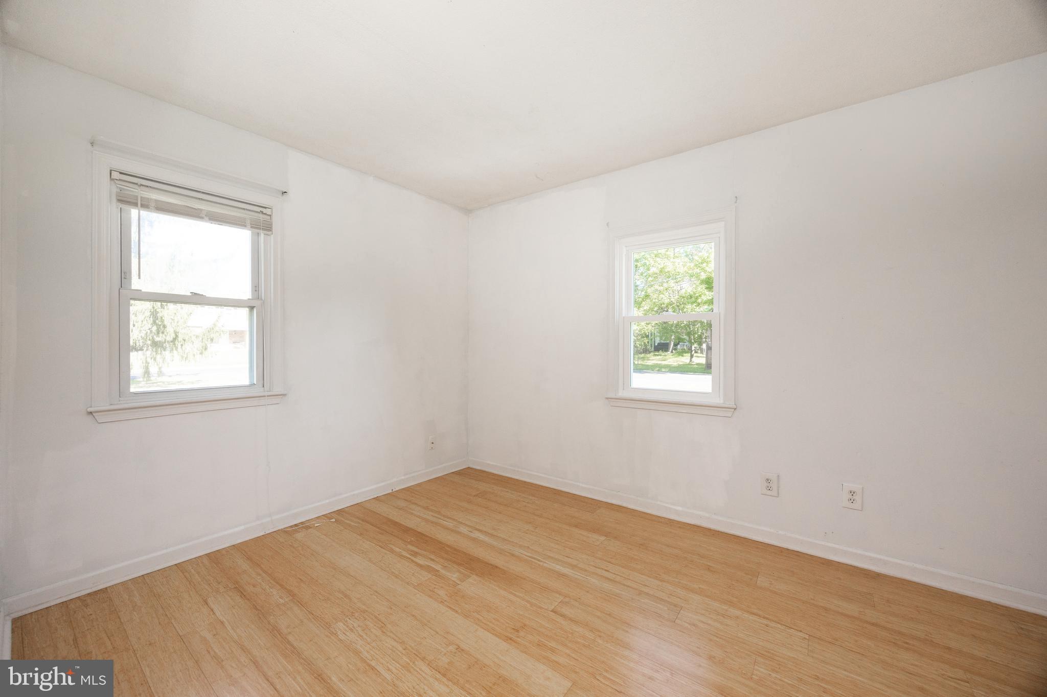 2405 Line Lexington Road Hatfield, PA 19440 - Photo 20 of 31 an empty room with a window