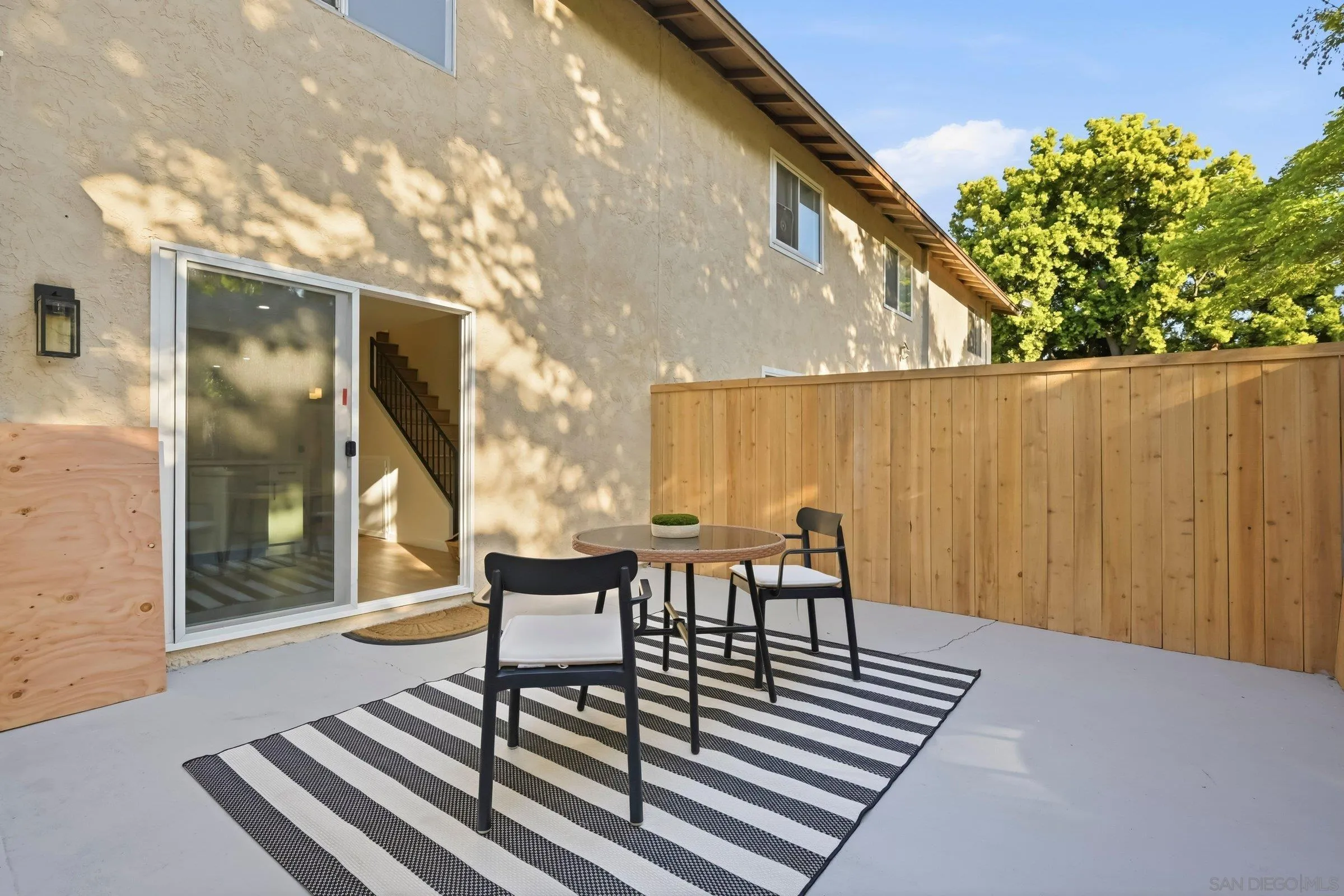 458 Ridgeway Court Spring Valley, CA 91977 - Photo 24 of 26 a view of a patio with a table and chairs