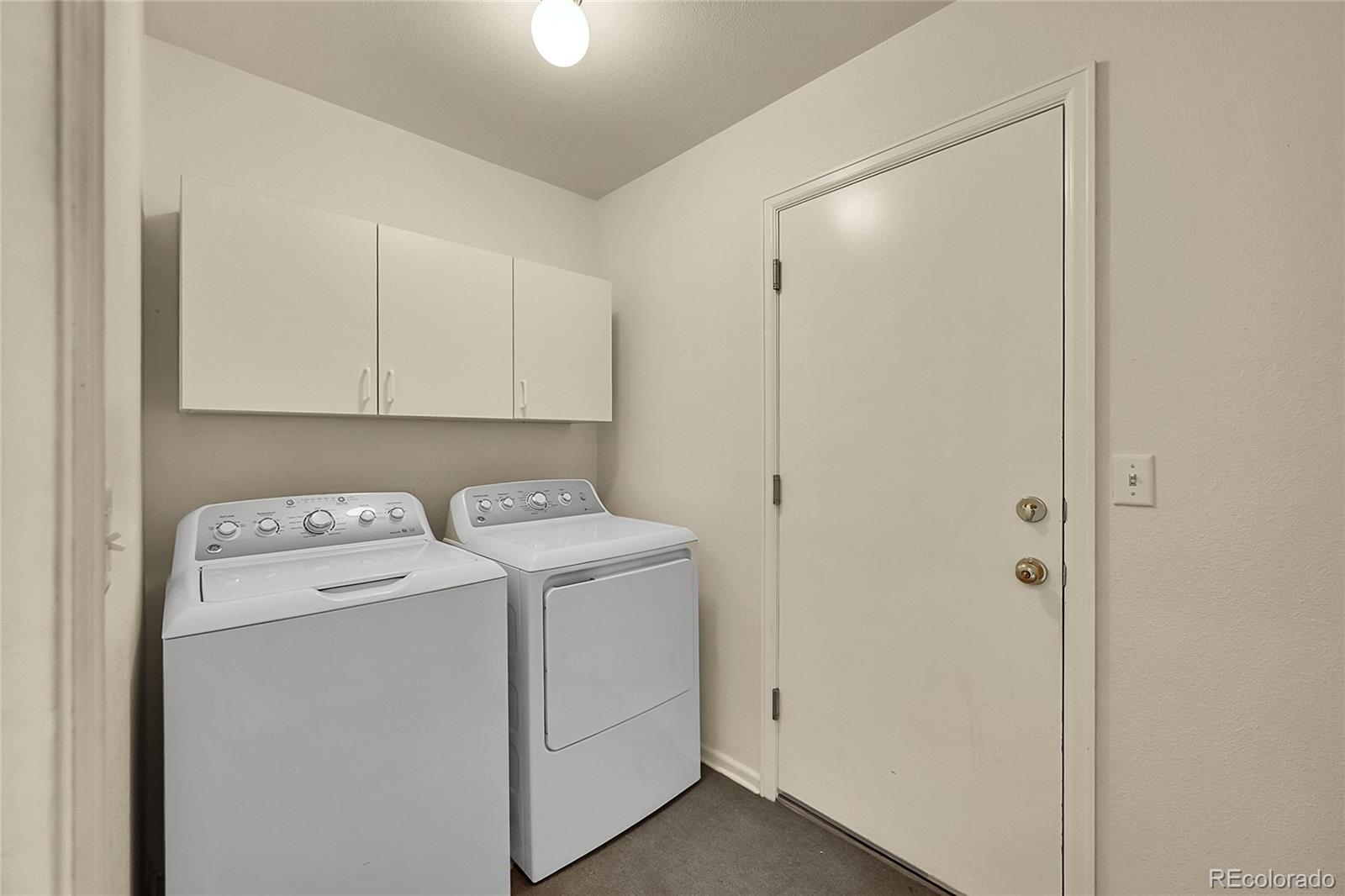 9835 South Castle Ridge Circle Highlands Ranch, CO 80129 - Photo 15 of 48