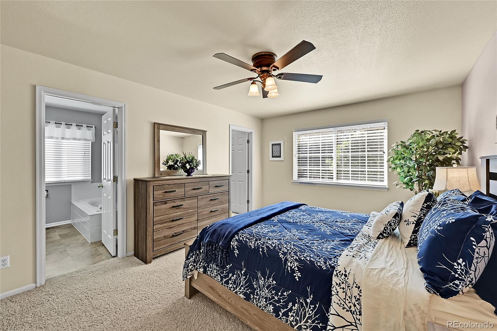 9835 South Castle Ridge Circle Highlands Ranch, CO 80129 - Photo 24 of 48