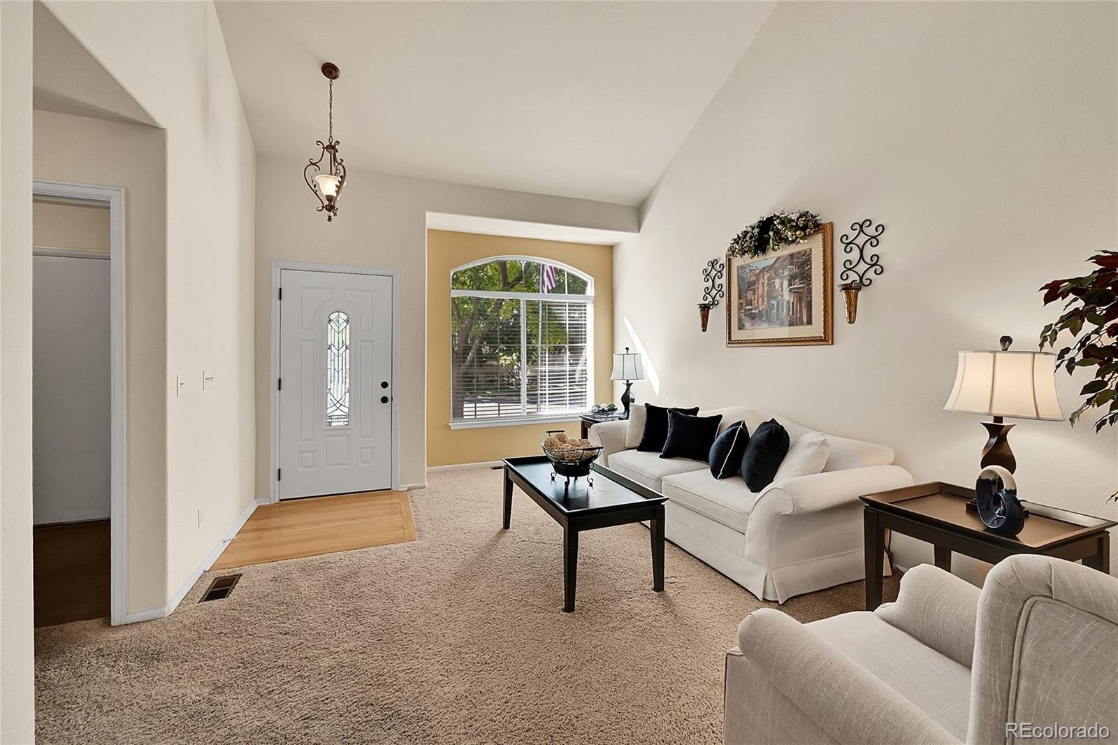 9835 South Castle Ridge Circle Highlands Ranch, CO 80129 - Photo 6 of 48