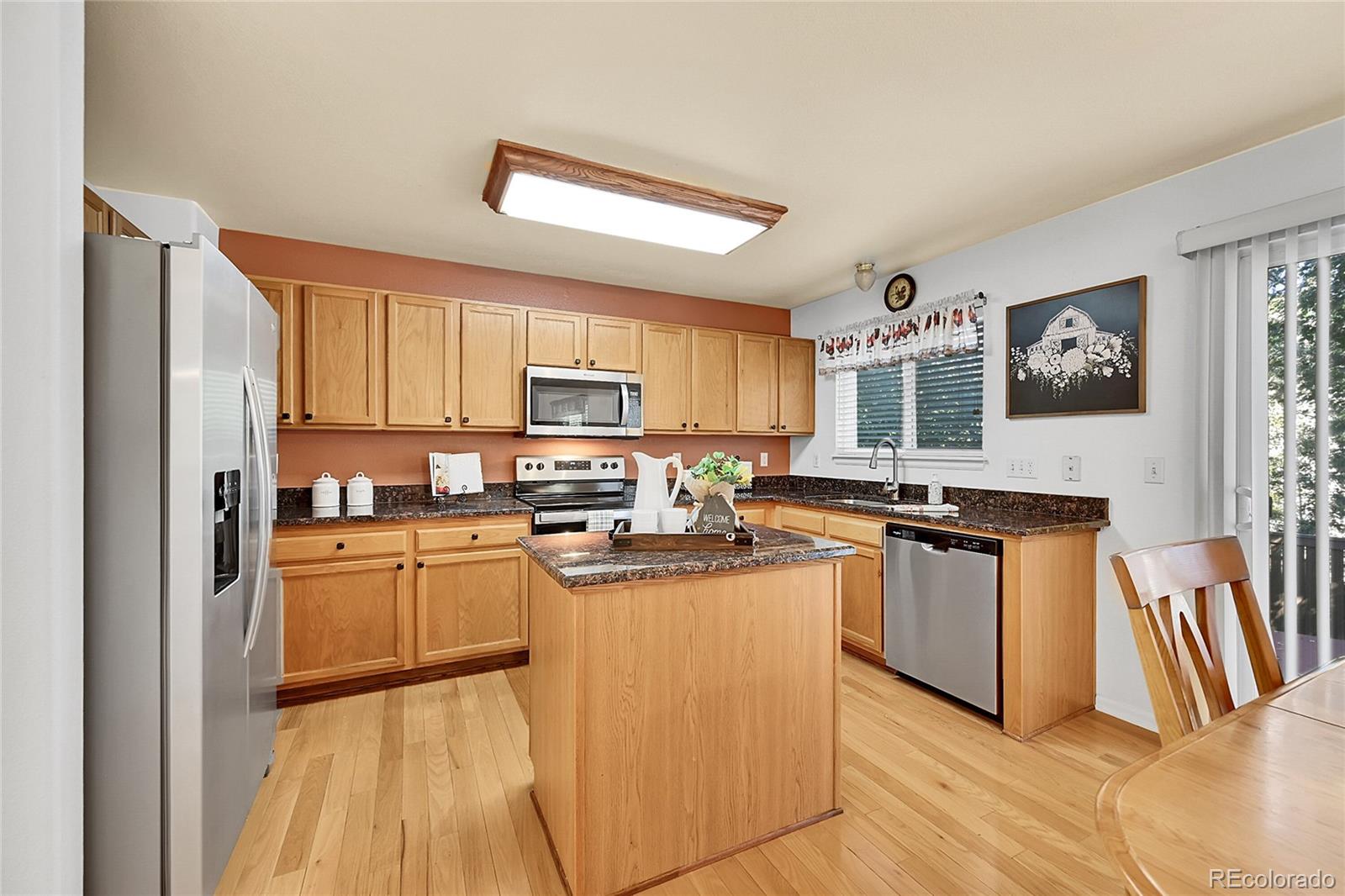 9835 South Castle Ridge Circle Highlands Ranch, CO 80129 - Photo 9 of 48