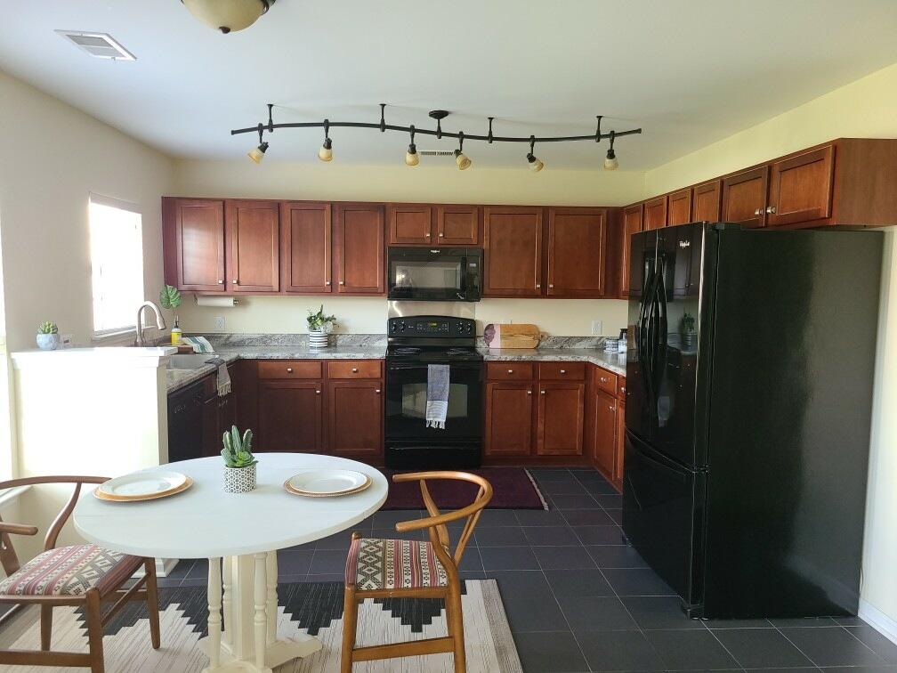 1139 Deerberry Road Hanahan, SC 29445 - Photo 20 of 52 3DCCDFF8-DEA5-42BC-85EB-1B8FB1EDE112
