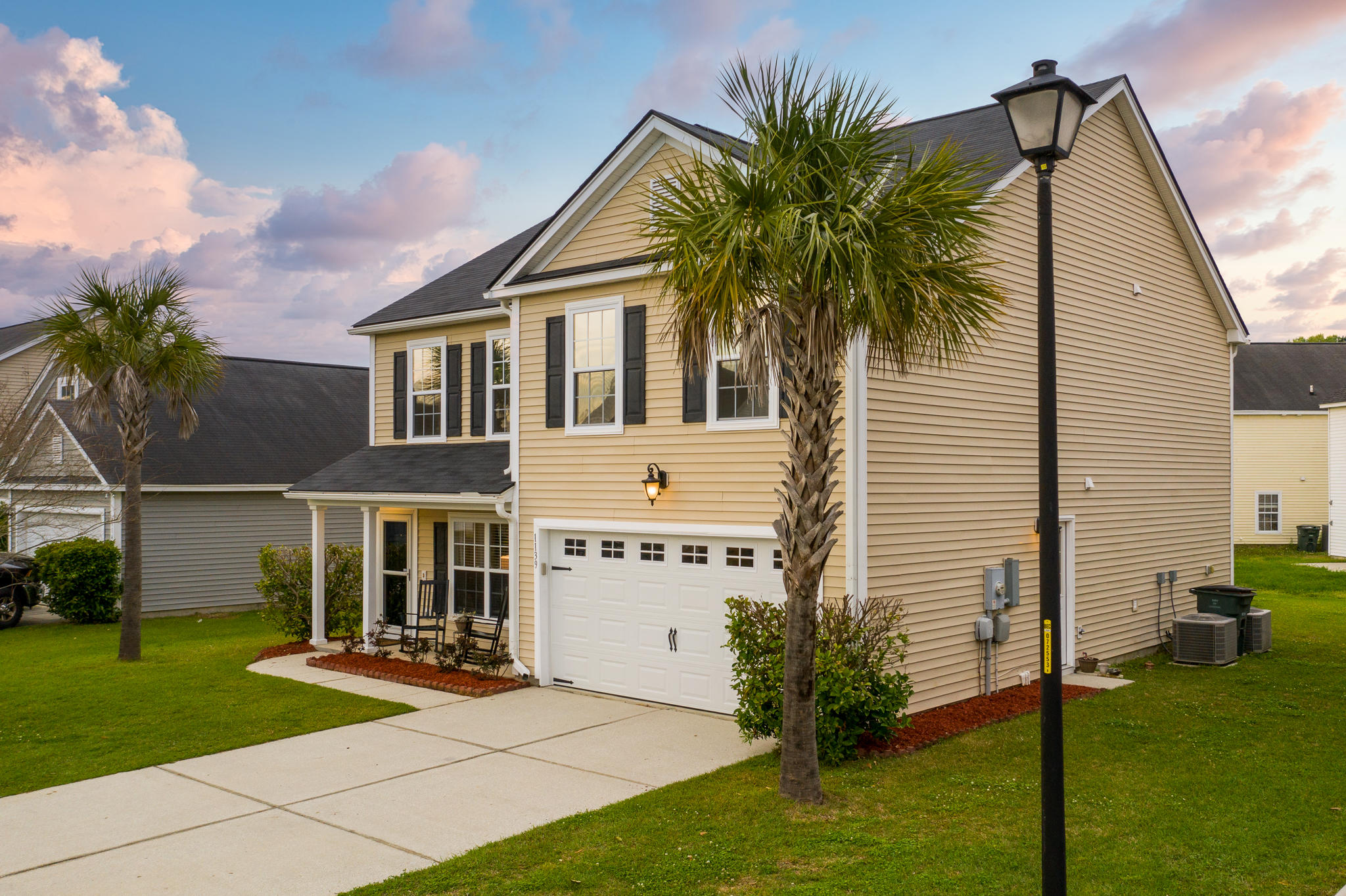 1139 Deerberry Road Hanahan, SC 29445 - Photo 4 of 52 MN-1139-Deerberry-Rd-4