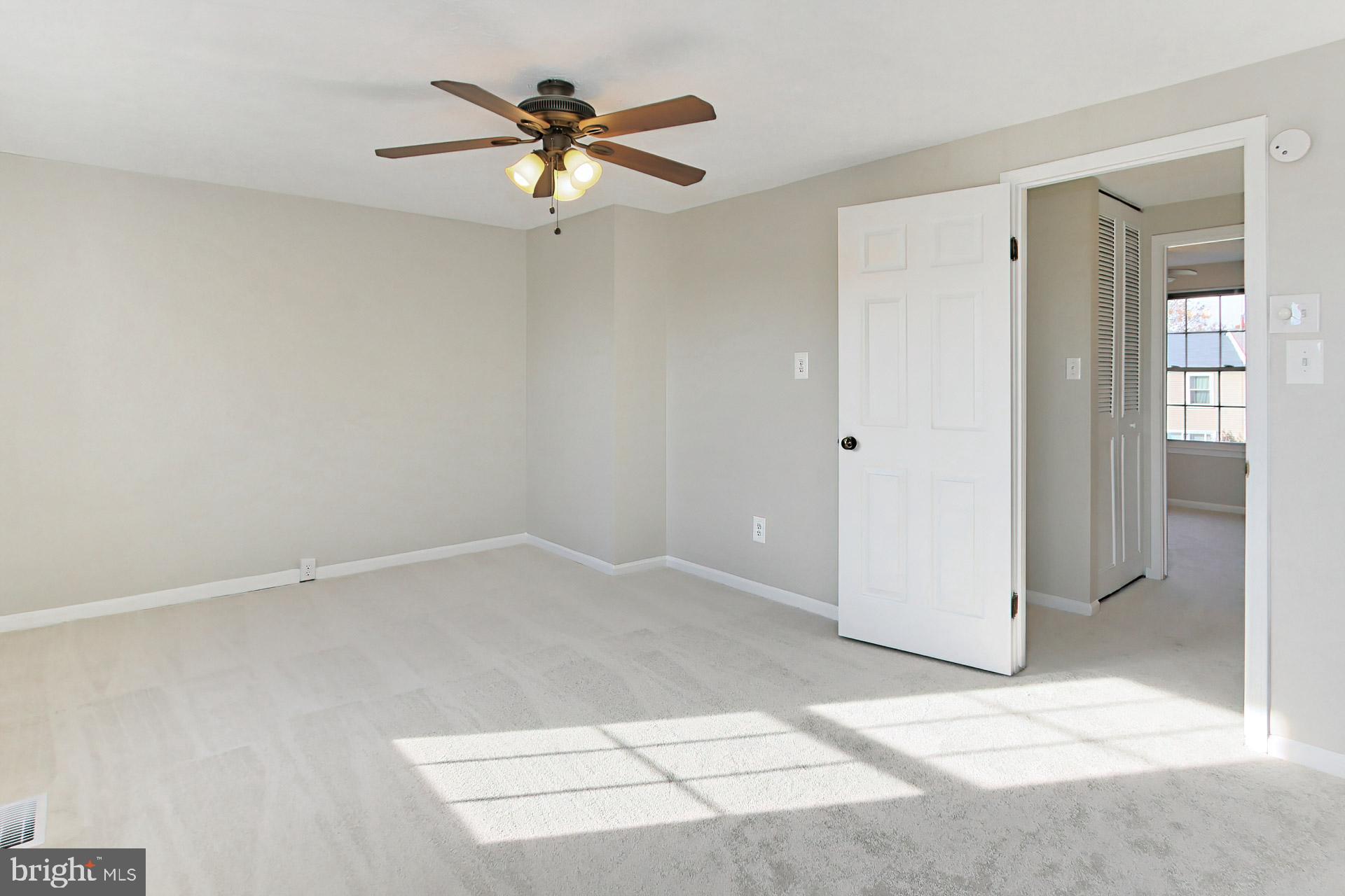 7406 Aspenpark Road Lorton, VA 22079 - Photo 19 of 33 Generous space in UL secondary bedrm too!