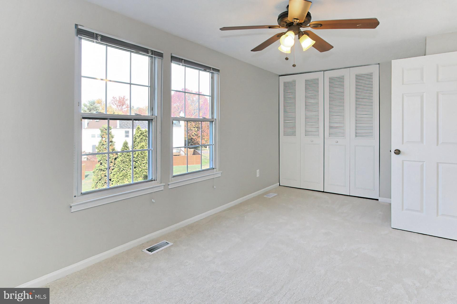 7406 Aspenpark Road Lorton, VA 22079 - Photo 21 of 33 2nd UL bdrm w/double window, double closet