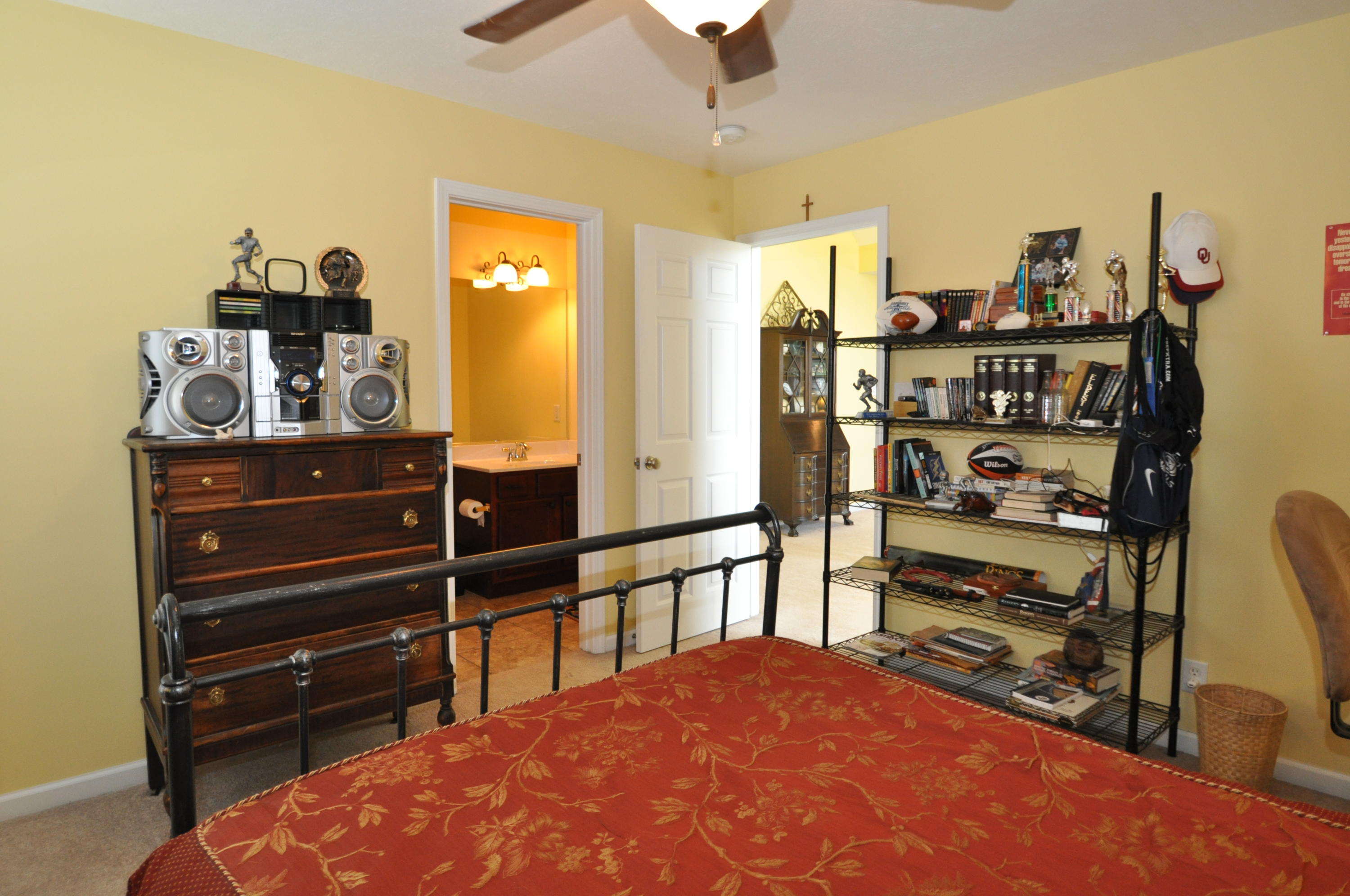 12717 Clear Ridge Road Knoxville, TN 37922 - Photo 25 of 40 Bedroom 2