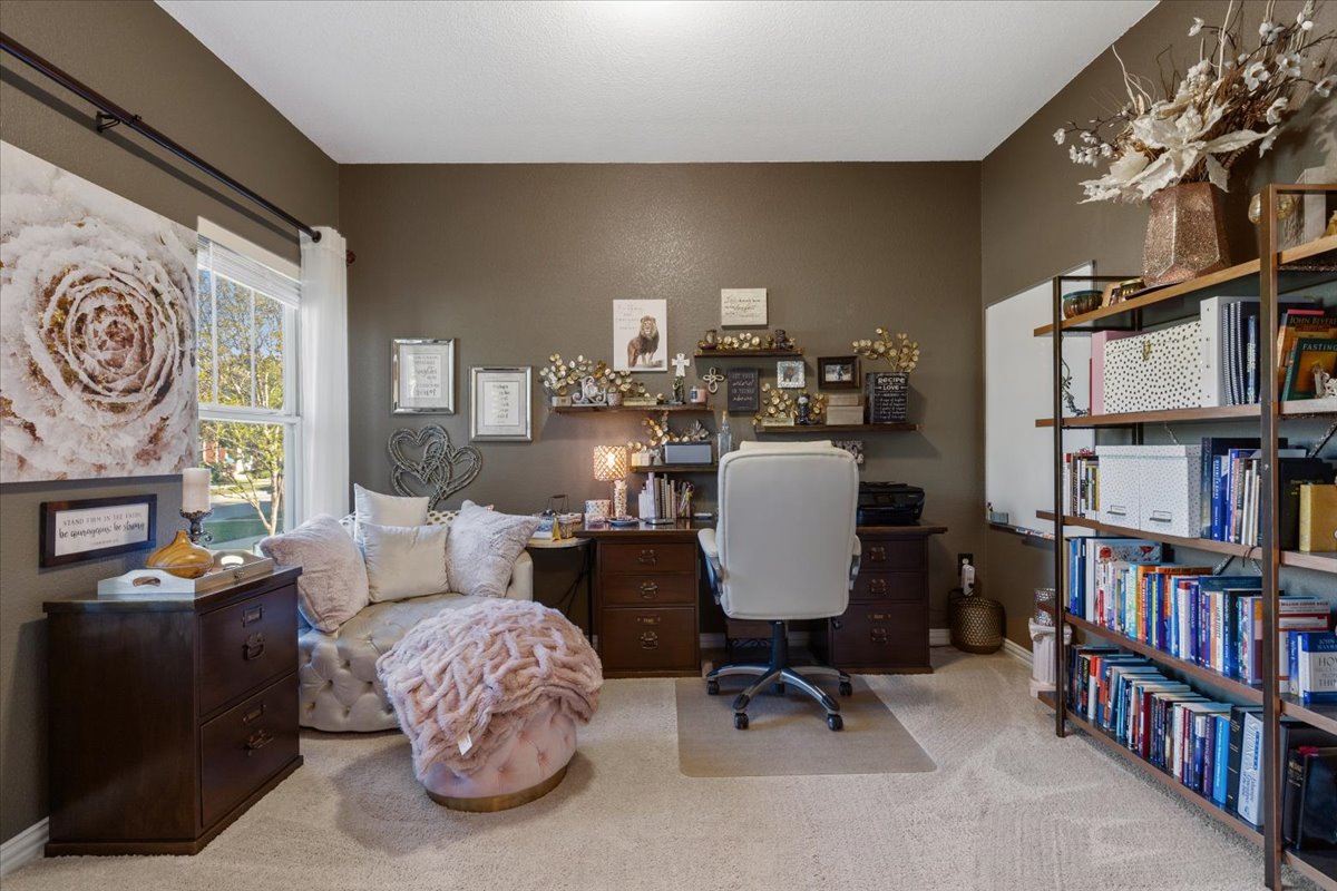 8721 Sikes Way Austin, TX 78747 - Photo 24 of 37 Office space featuring light carpet
