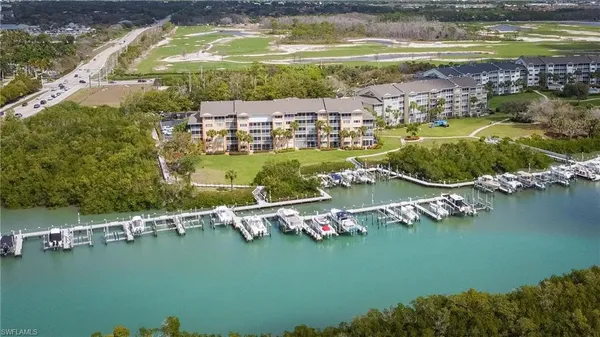 $475,000 | 300 Horse Creek Drive, Unit 503, Naples, FL 34110