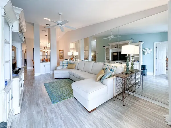 $475,000 | 300 Horse Creek Drive, Unit 503, Naples, FL 34110