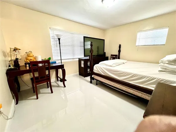 $2,500 | 5009 Deauville Drive, Orlando, FL 32808