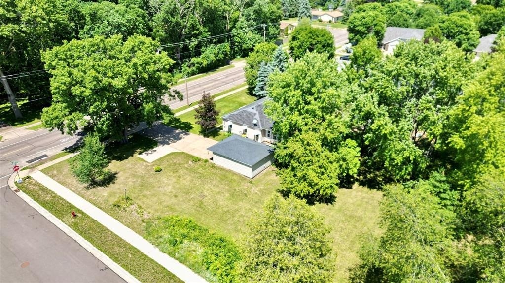 3719 Rudolph Road Eau Claire, WI 54701 - Photo 29 of 29 Gallery Image 29