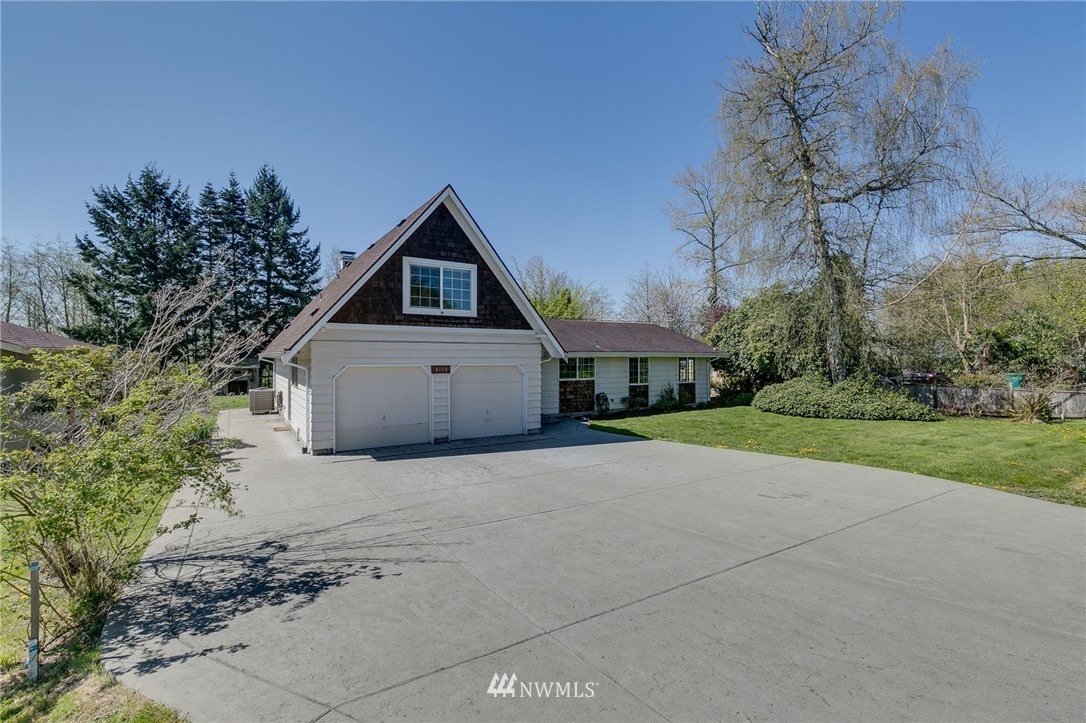 8108 Riverview Road Snohomish, WA 98290 - Photo 2 of 38 Gallery Image 2