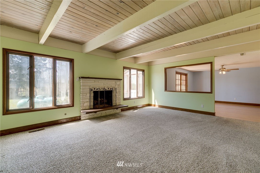 8108 Riverview Road Snohomish, WA 98290 - Photo 4 of 38 Gallery Image 4