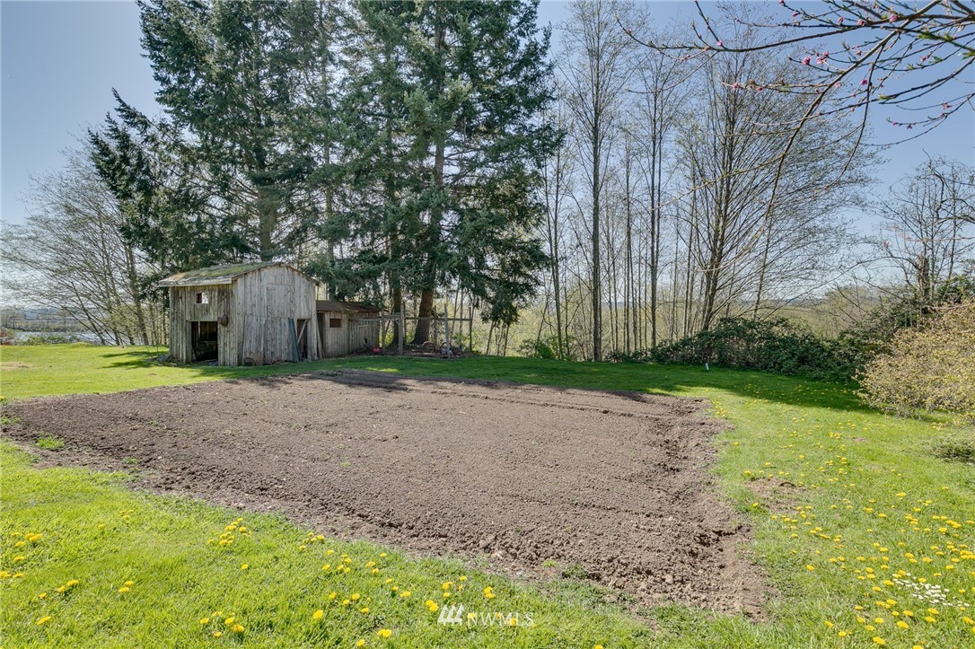 8108 Riverview Road Snohomish, WA 98290 - Photo 32 of 38 Gallery Image 32