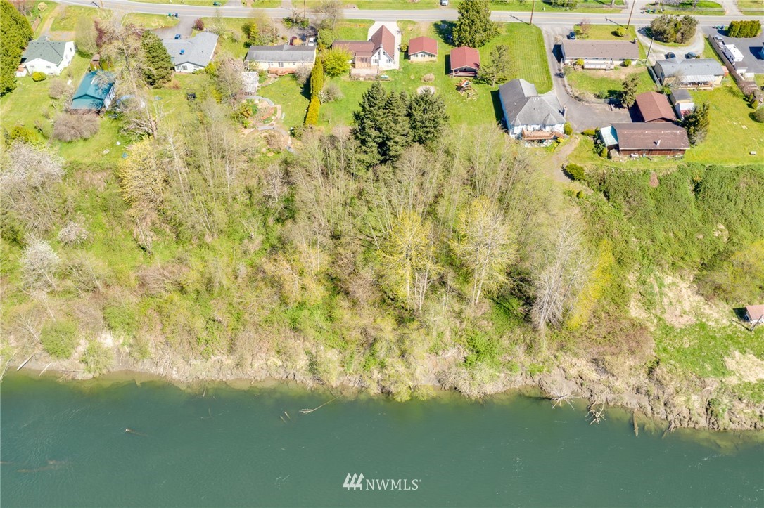 8108 Riverview Road Snohomish, WA 98290 - Photo 36 of 38 Gallery Image 36