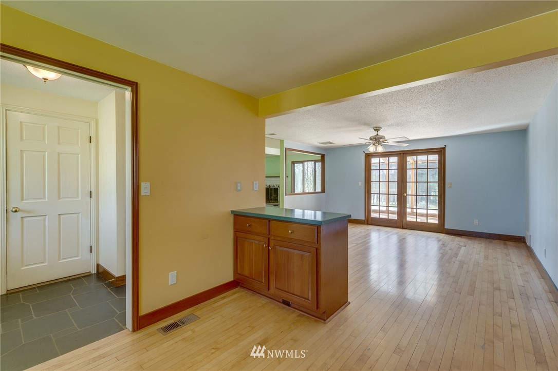 8108 Riverview Road Snohomish, WA 98290 - Photo 8 of 38 Gallery Image 8
