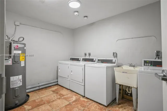 $1,900 | Ojus, Miami, FL 33179