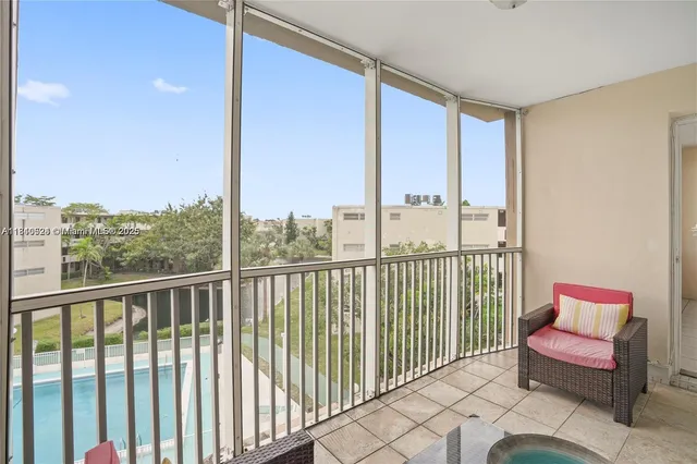 $1,900 | Ojus, Miami, FL 33179