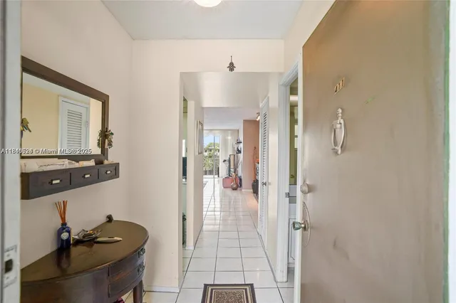 $1,900 | Ojus, Miami, FL 33179