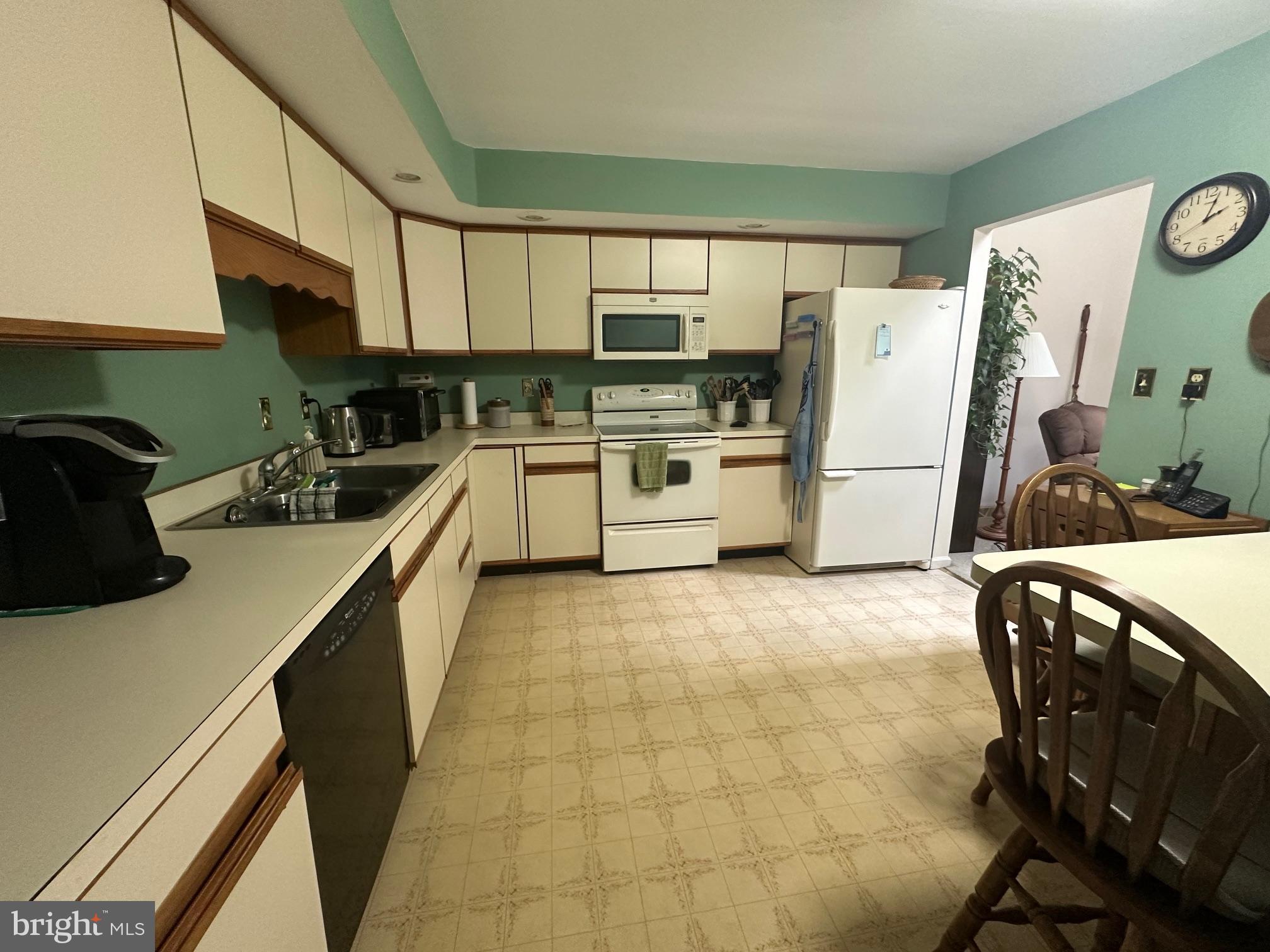 1844 Barley Road, Unit 10 York, PA 17408 - Photo 7 of 23 Gallery Image 7