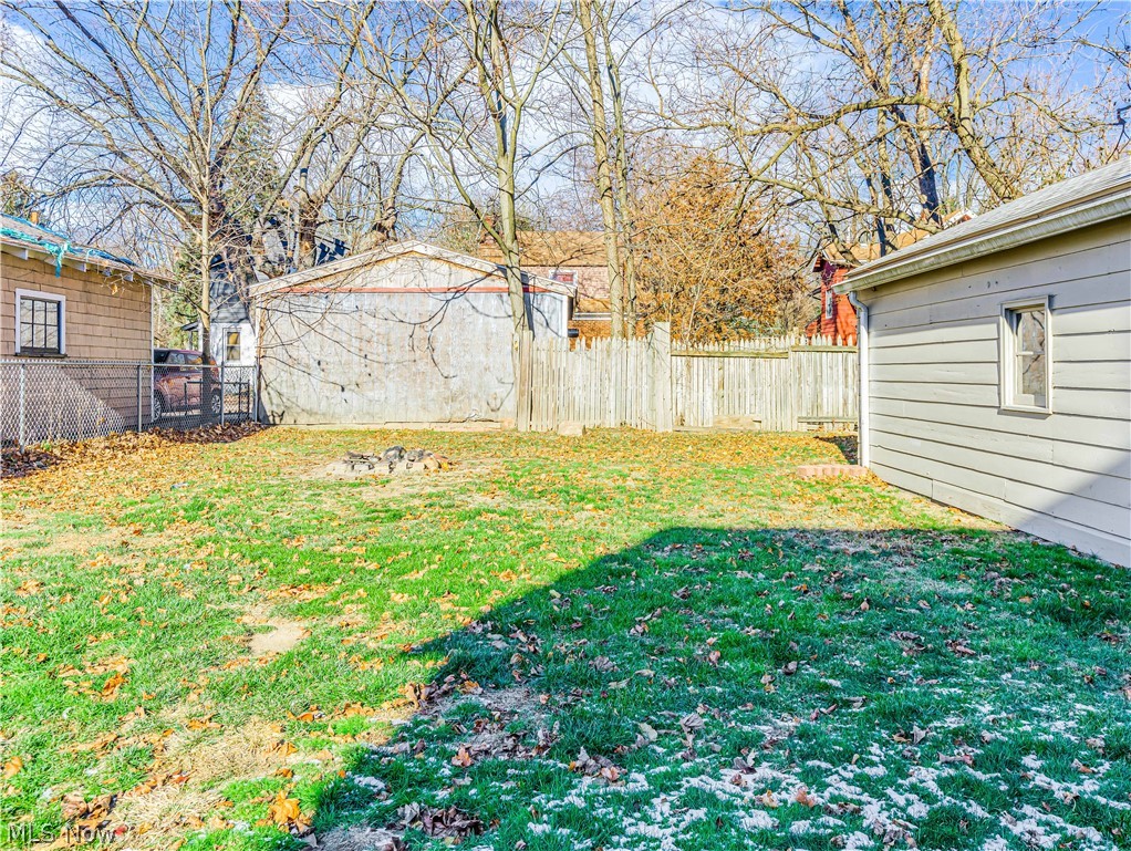 1645 Hampton Road Akron, OH 44305 - Photo 6 of 26