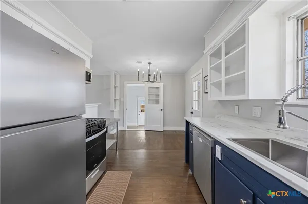 $235,000 | 1402 Kent Street, Taylor, TX 76574