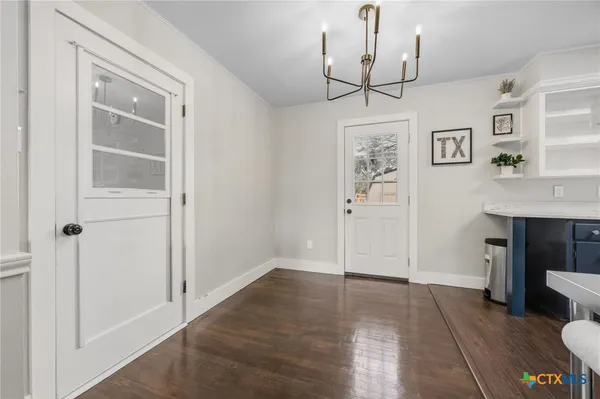 $235,000 | 1402 Kent Street, Taylor, TX 76574