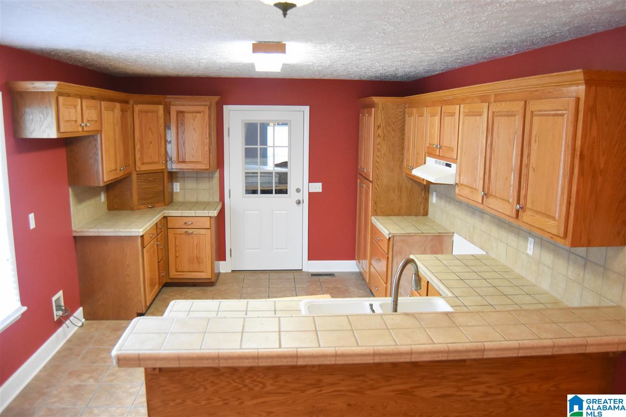 10817 Choccolocco Road Anniston, AL 36207 - Photo 9 of 42