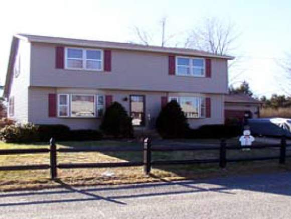 2 Aztec Road Nashua, NH 03063 - Photo 1 of 2 Gallery Image 1