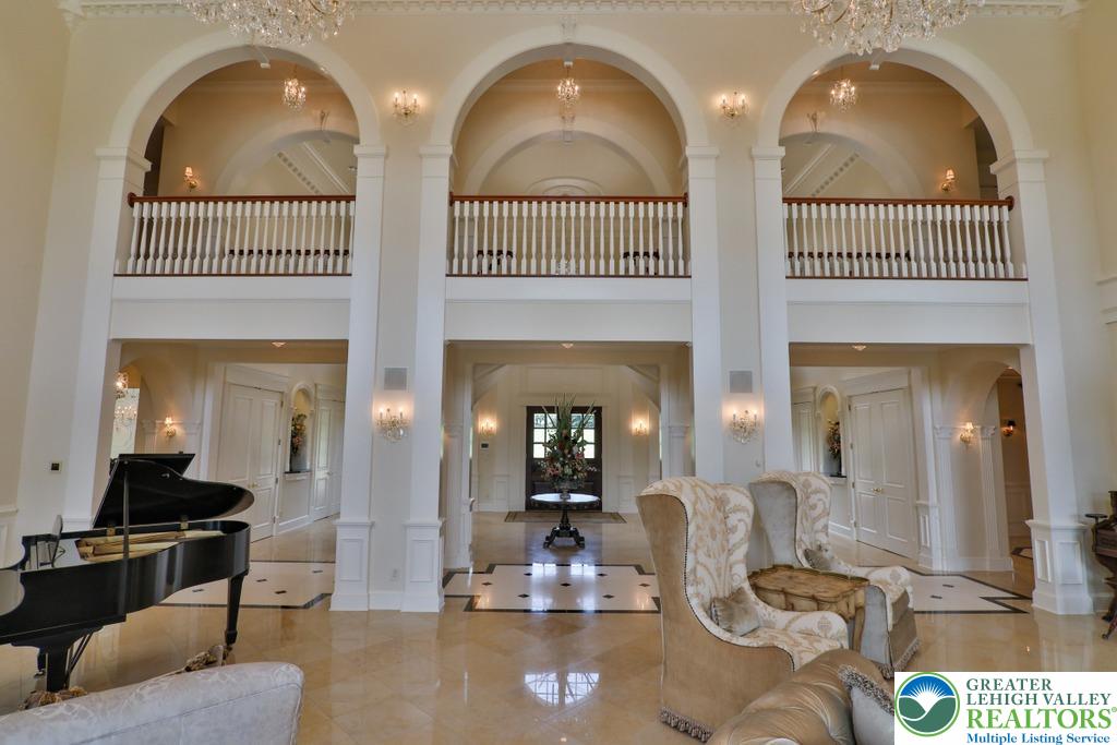 5044 Vera Cruz Road Center Valley, PA 18034 - Photo 19 of 100