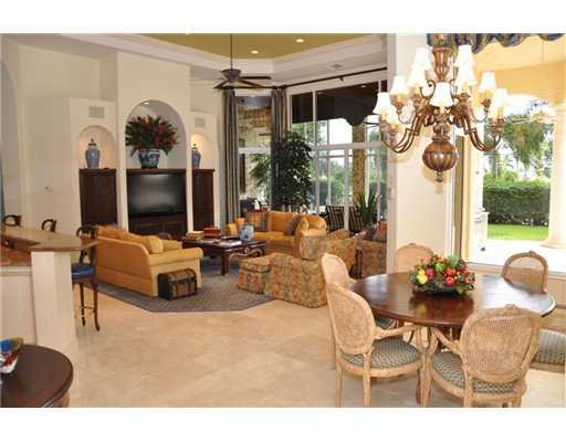 3672 Carlton Place Boca Raton, FL 33496 - Photo 11 of 38 Breakfast Nook & Family Room