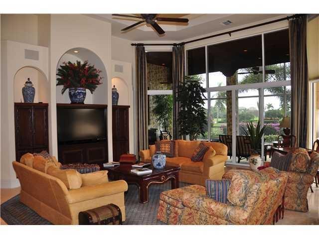 3672 Carlton Place Boca Raton, FL 33496 - Photo 13 of 38 Family Room