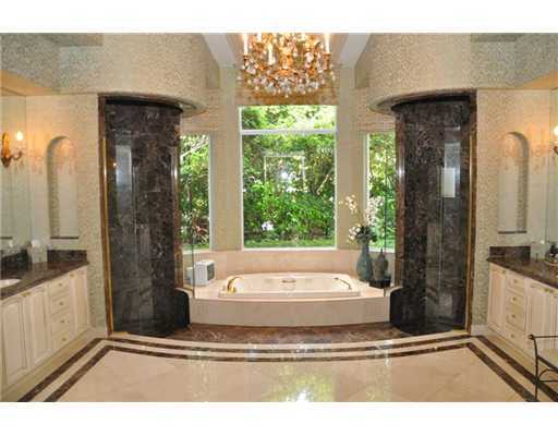 3672 Carlton Place Boca Raton, FL 33496 - Photo 18 of 38 Master Bathroom - hers