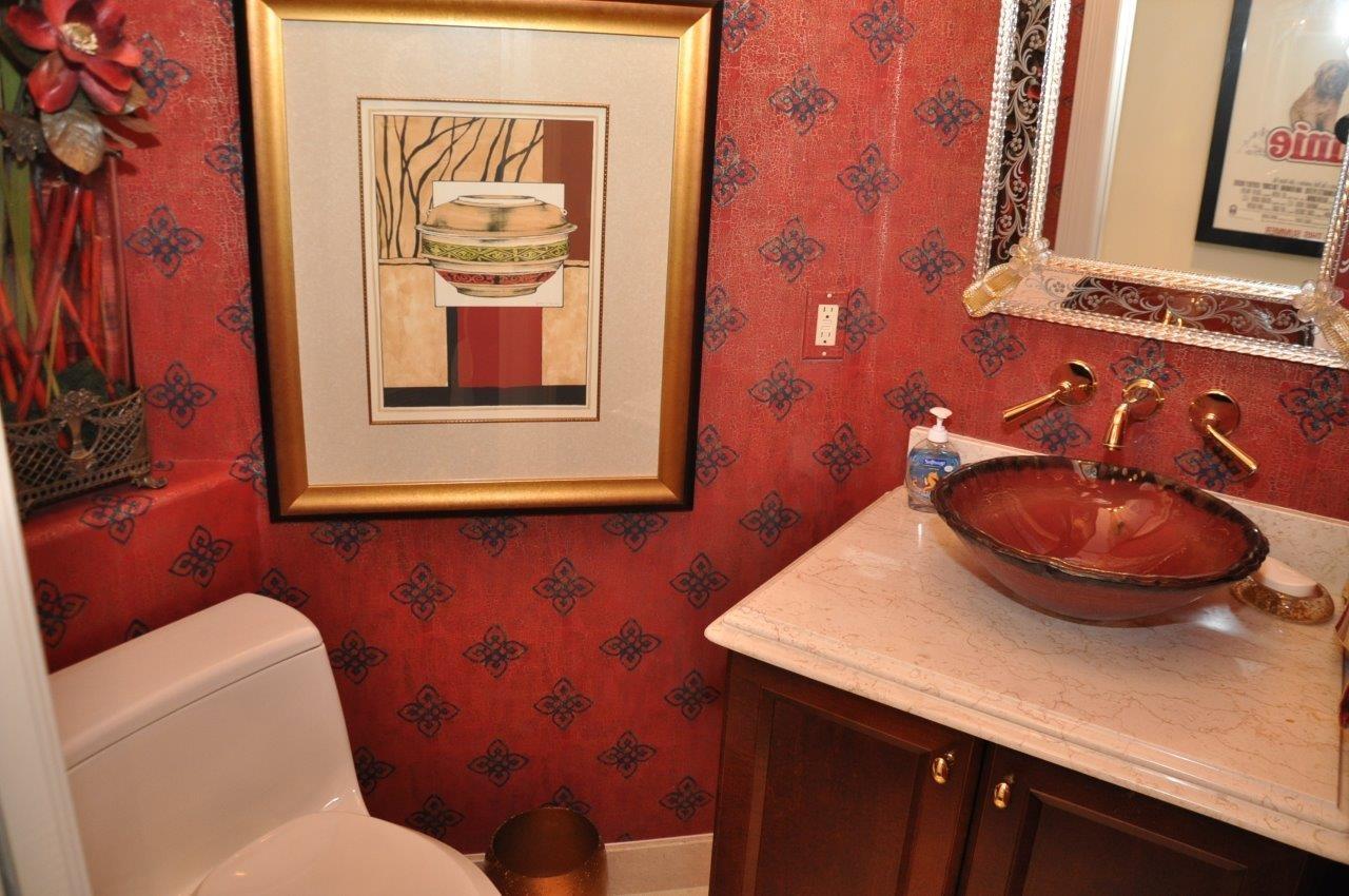 3672 Carlton Place Boca Raton, FL 33496 - Photo 30 of 38 Media Room - Powder