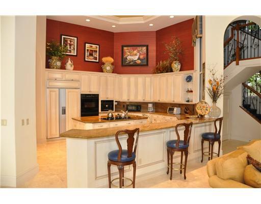 3672 Carlton Place Boca Raton, FL 33496 - Photo 9 of 38 Kitchen