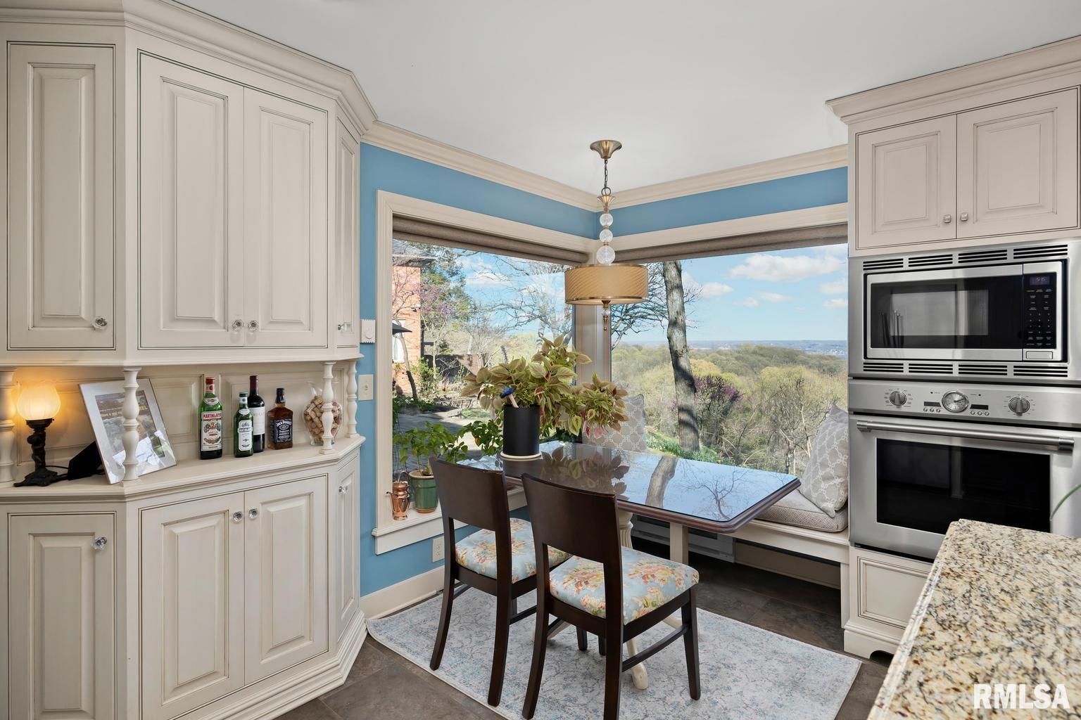 368 East High Point Road Peoria, IL 61614 - Photo 11 of 33 Gallery Image 11
