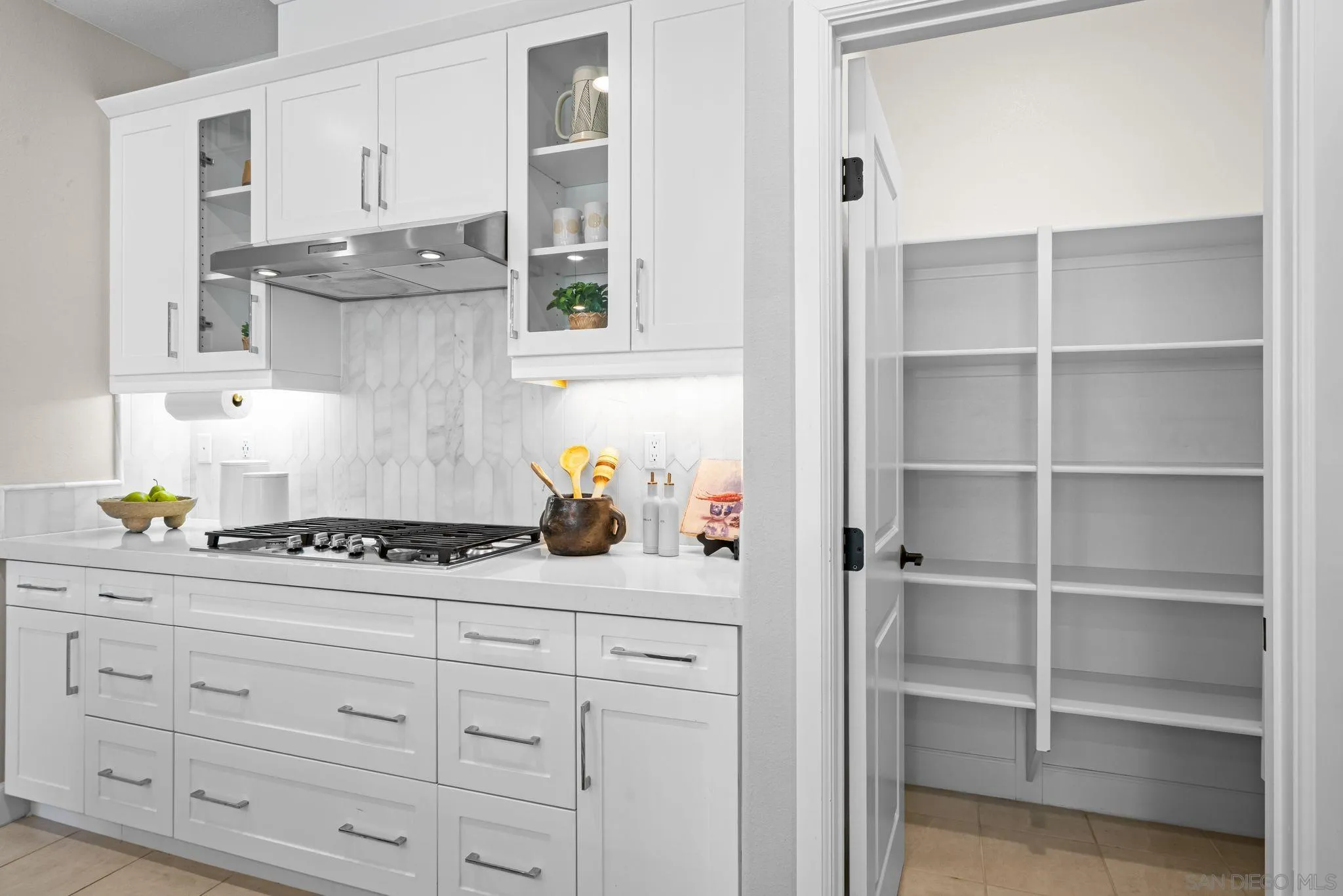 16931 Dorlyn Way Poway, CA 92064 - Photo 20 of 48