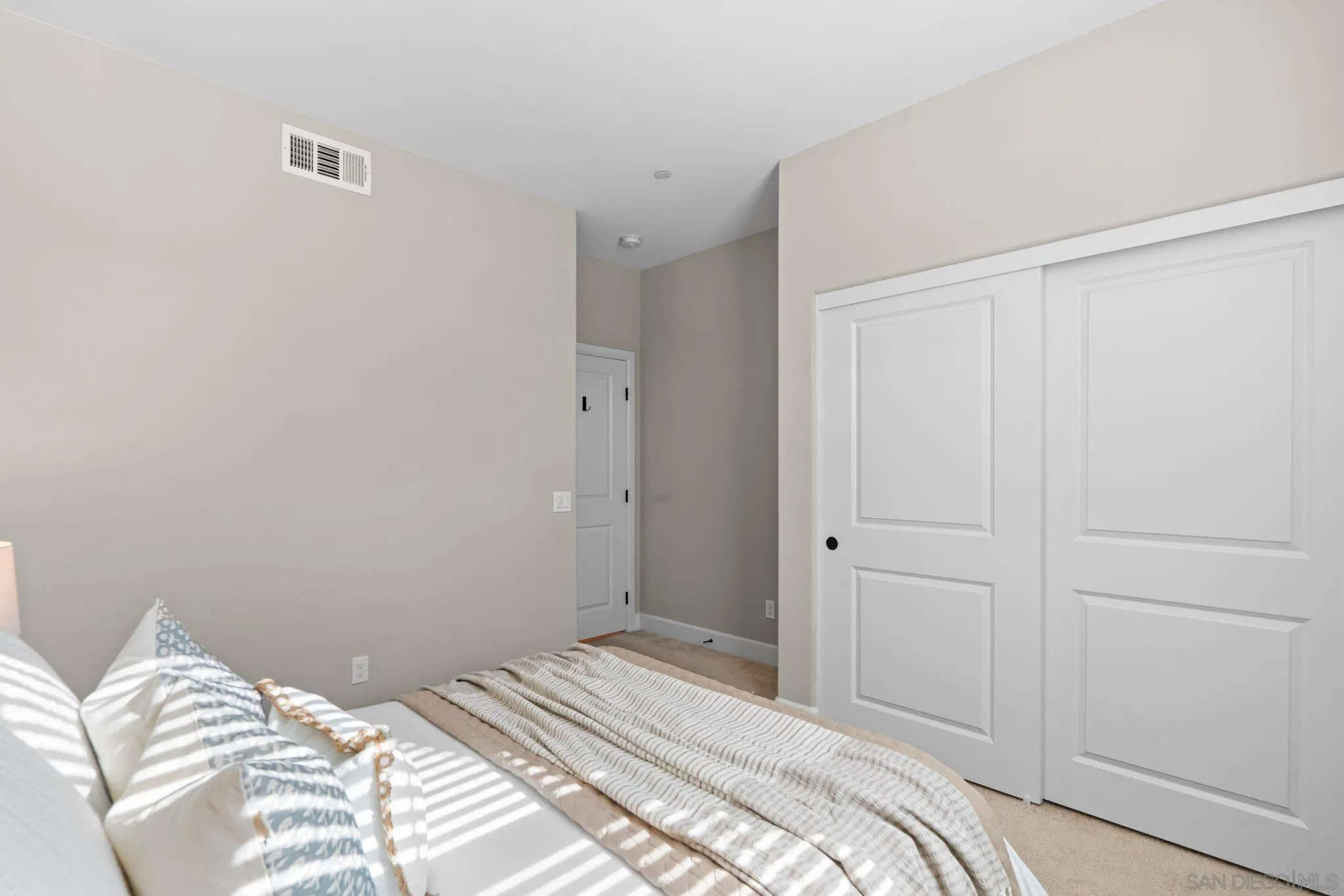 16931 Dorlyn Way Poway, CA 92064 - Photo 27 of 48