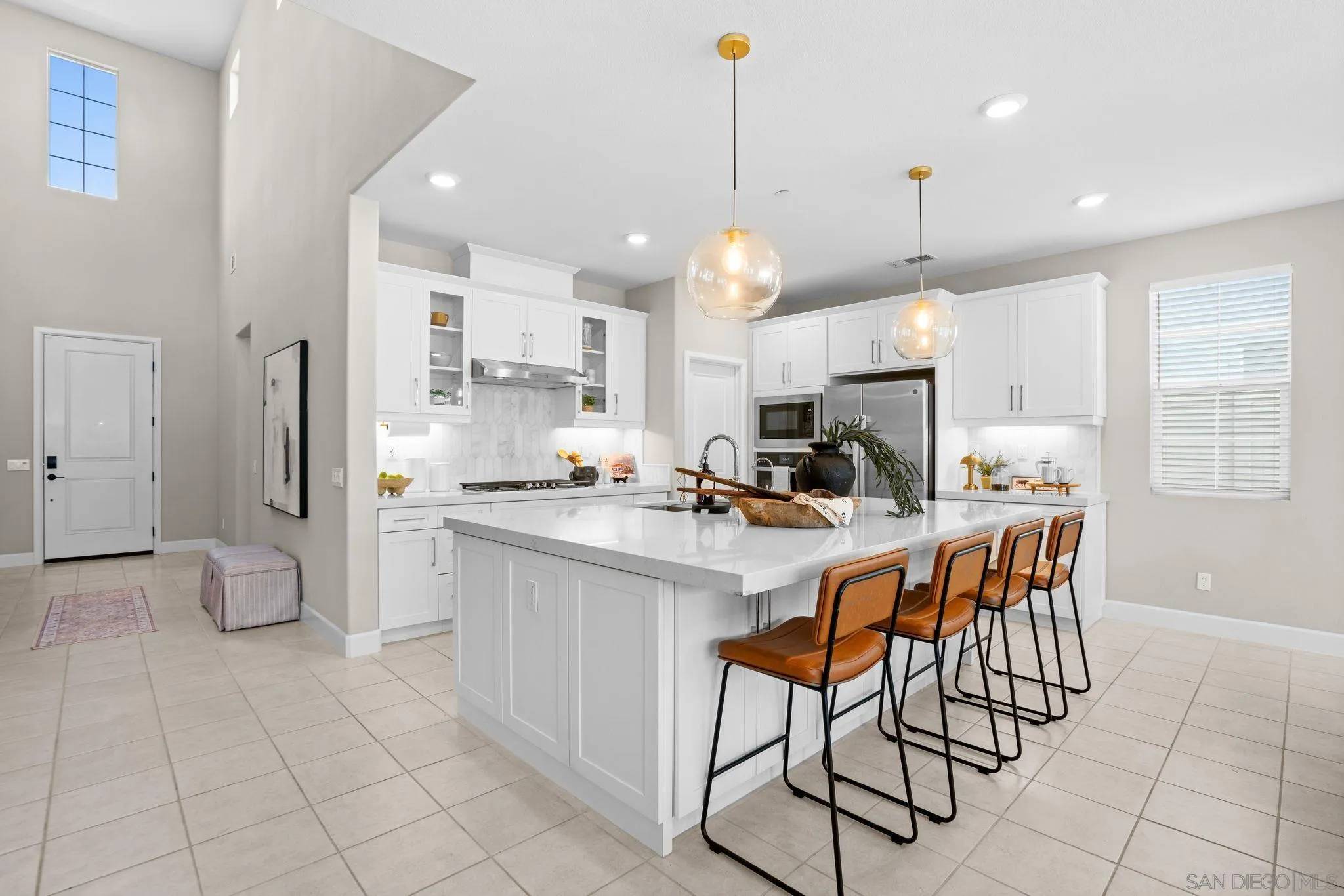 16931 Dorlyn Way Poway, CA 92064 - Photo 3 of 48