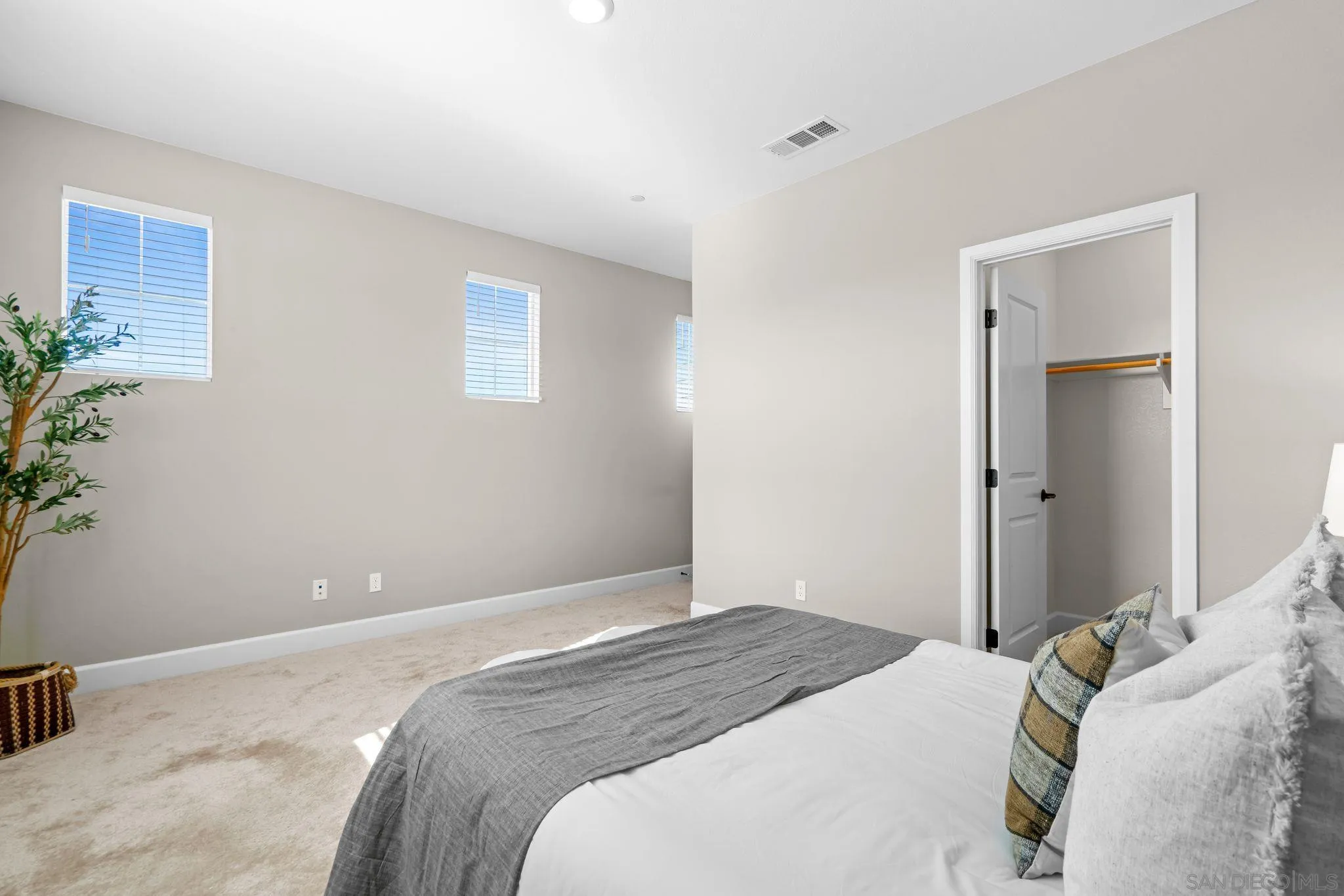 16931 Dorlyn Way Poway, CA 92064 - Photo 40 of 48