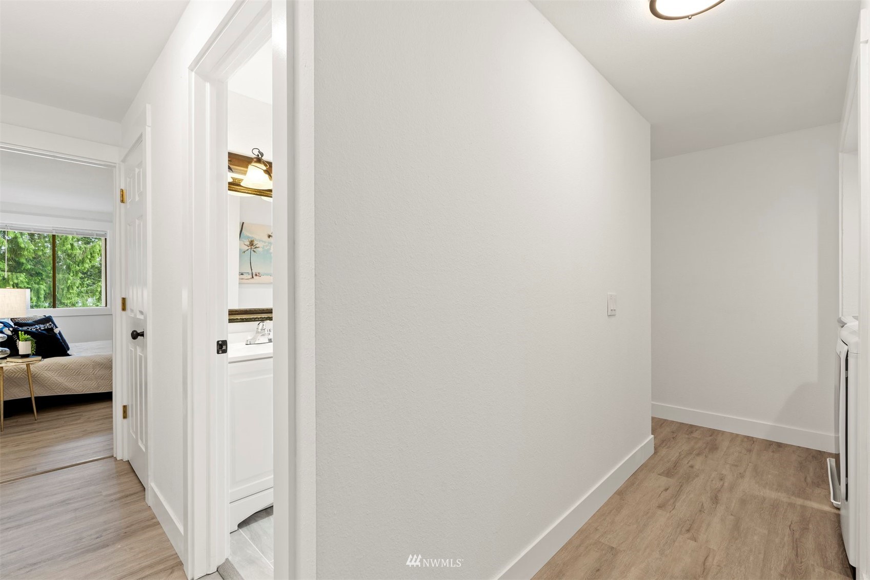 7814 196th Street Southwest, Unit C4 Edmonds, WA 98026 - Photo 14 of 21 Gallery Image 14