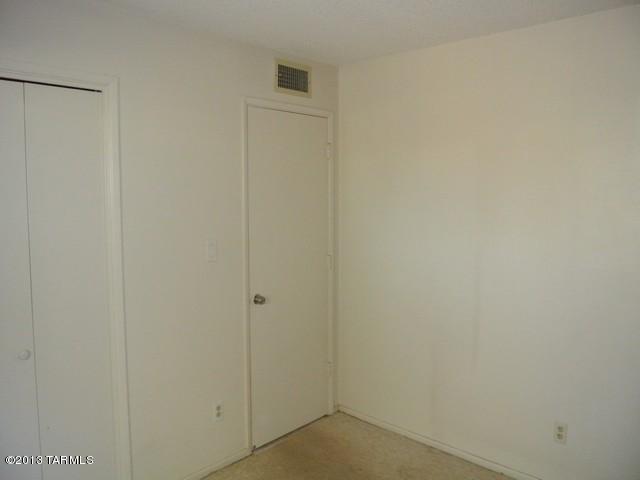1036 East Halcyon Road, Unit A Tucson, AZ 85719 - Photo 20 of 41 Gallery Image 20